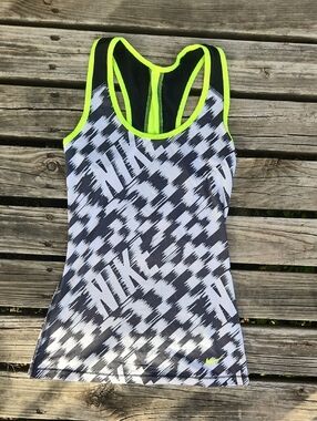 Nike Black White Neon Yellow Workout Tank XS Drifit Fitted Workout Summer